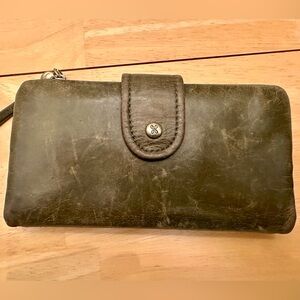 Hobo green leather wallet